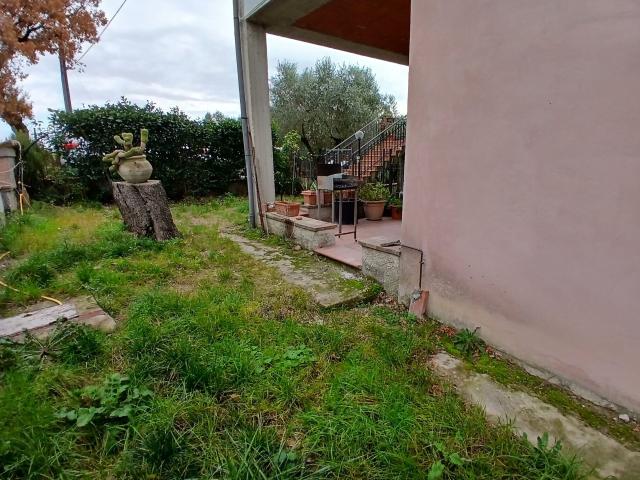 Villa Indipendente in vendita a Fabbreria, Avigliano Umbro
