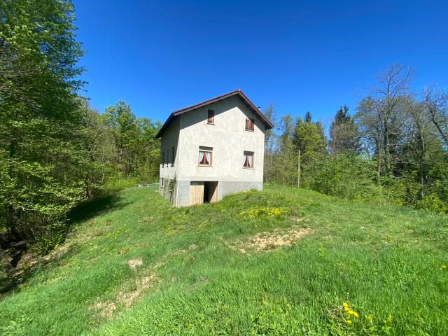Villa Indipendente in vendita a Urbe, Olba