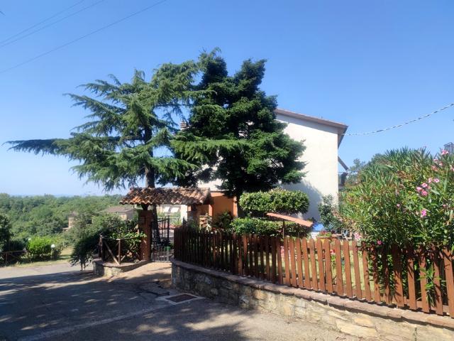 Villa Indipendente in vendita a Corbara, Orvieto