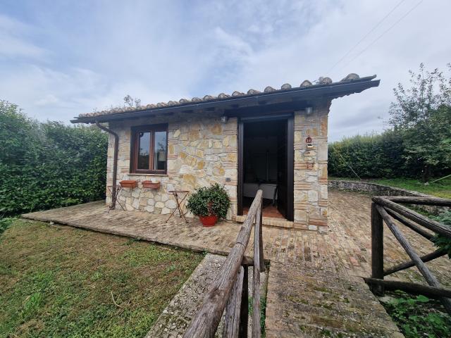 Villa Indipendente in affitto a Santa Maria, Amelia