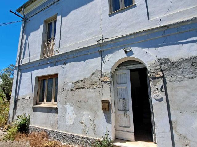 Villa Indipendente in vendita a Fossacesia, Abruzzo