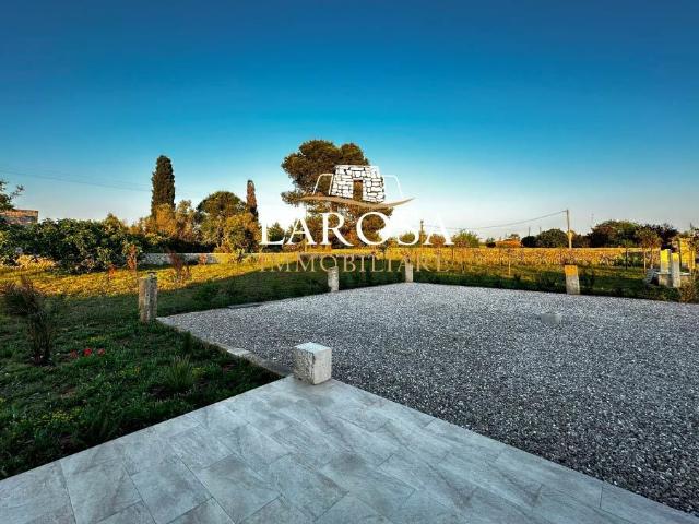 Villa Indipendente in vendita a Puglia, Lecce