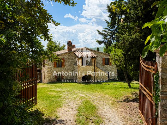 Villa Indipendente in vendita a Monte Castello Di Vibio, Umbria