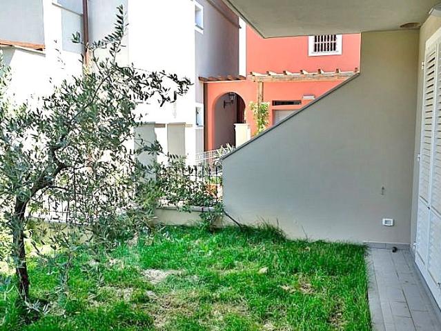 Villa Indipendente in vendita a Stagno, Lastra A Signa