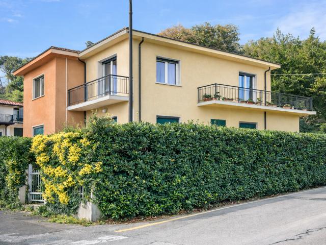 Villa Indipendente in vendita a Ameglia, Liguria