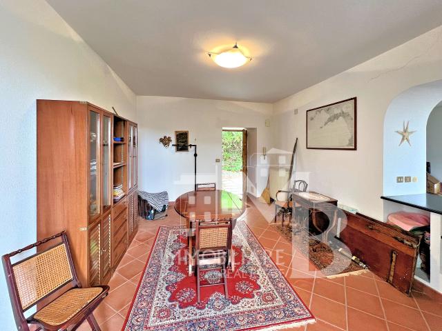 Villa Indipendente in vendita a Avegno, Testana
