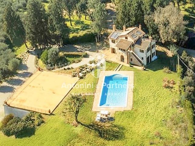 Villa Indipendente in vendita a Gioiella, Umbria