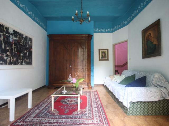Villa Indipendente in vendita a Ponte San Pietro, Bagni Di Lucca Ponte