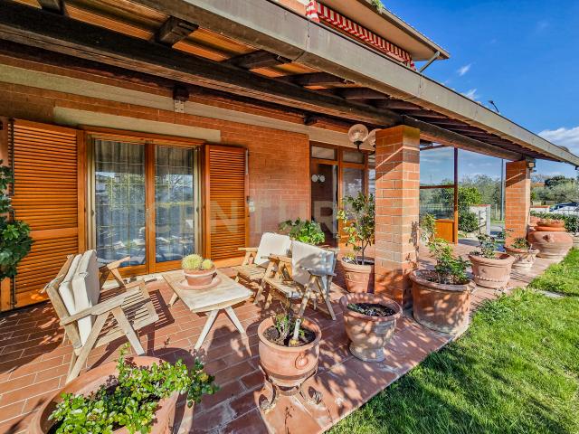 Villa Indipendente in vendita a Monte Argentario, Toscana