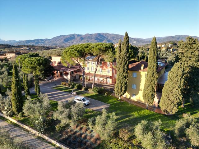 Villa Indipendente in vendita a San Giuseppe, Montecarlo