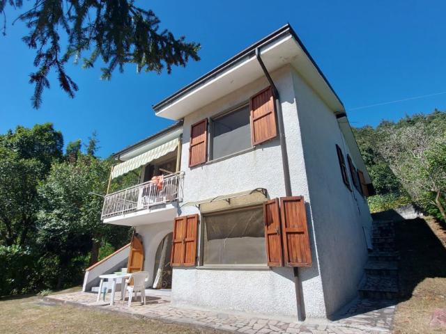 Villa Indipendente in vendita a Unione di comuni Montana Lunigiana, Fosdinovo
