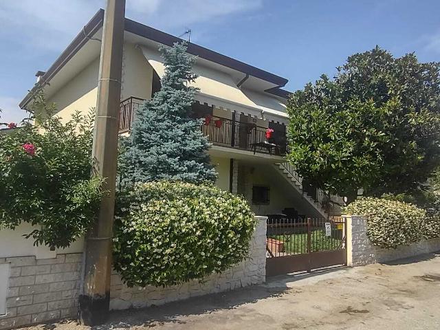 Villa Indipendente in vendita a Rovigo, Veneto