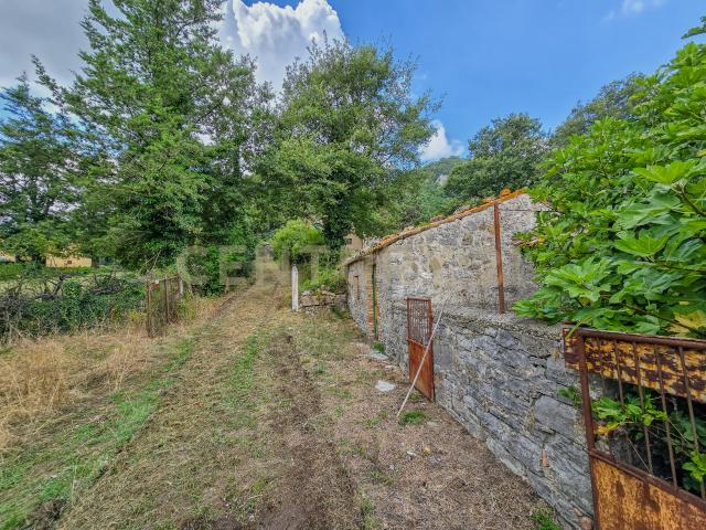 Villa Indipendente in vendita a Unione dei Comuni Montani Amiata Grossetana, Semproniano