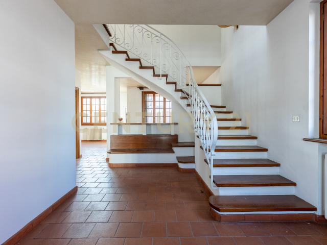 Villa Indipendente in vendita a Gallo, Montecatini Terme