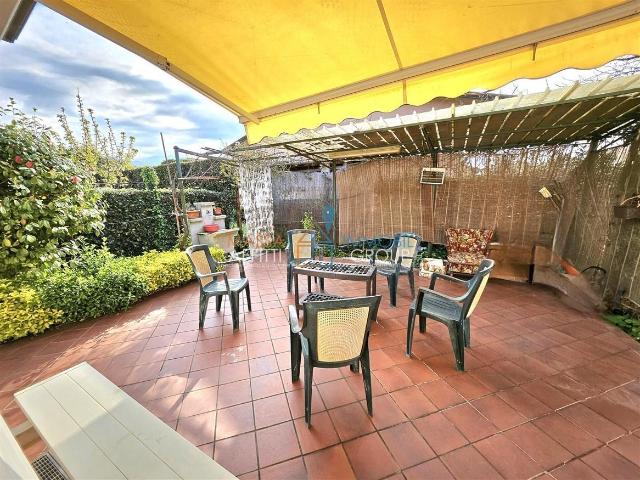 Villa Indipendente in vendita a Remola, Marina Di Massa