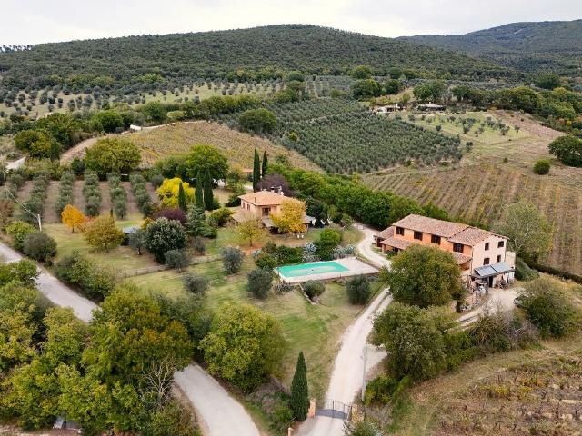 Villa Indipendente in vendita a Montecchio, Umbria