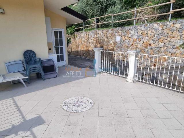 Villa Indipendente in vendita a Codena, Carrara