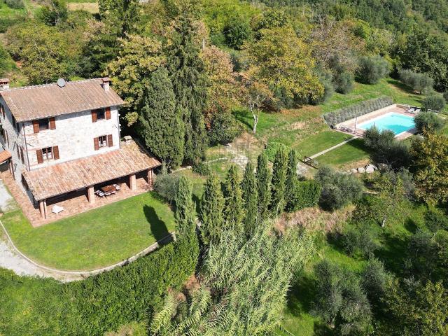 Villa Indipendente in vendita a Unione dei comuni Media Valle del Serchio, Pescaglia