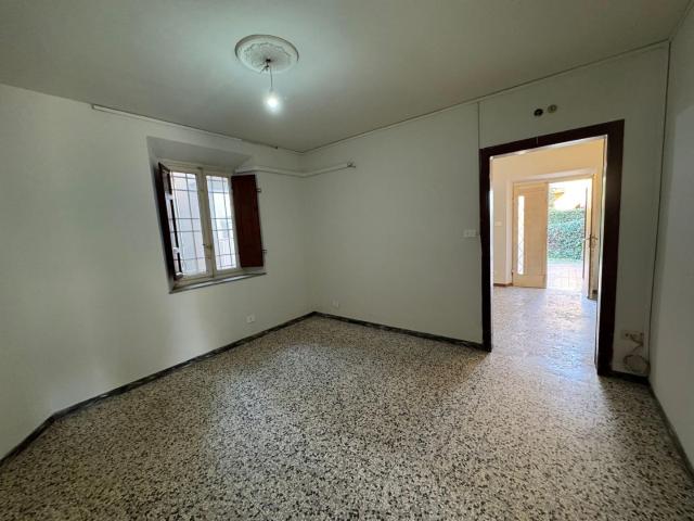 Villa Indipendente in vendita a Bagni Di Lucca Ponte, Toscana