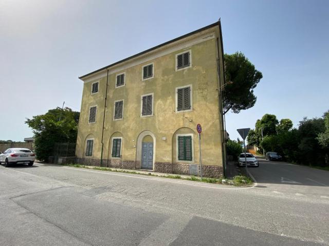 Villa Indipendente in vendita a San Cassiano a Vico, Bagni Di Lucca Ponte
