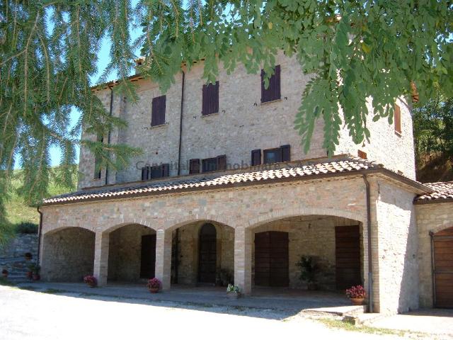 Villa Indipendente in vendita a Marche, Pesaro E Urbino