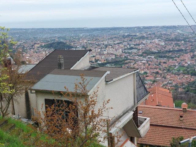 Villa Indipendente in vendita a Lavacchio, Marina Di Massa