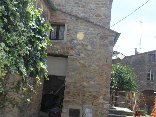 Villa Indipendente in vendita a Monticiano, Toscana