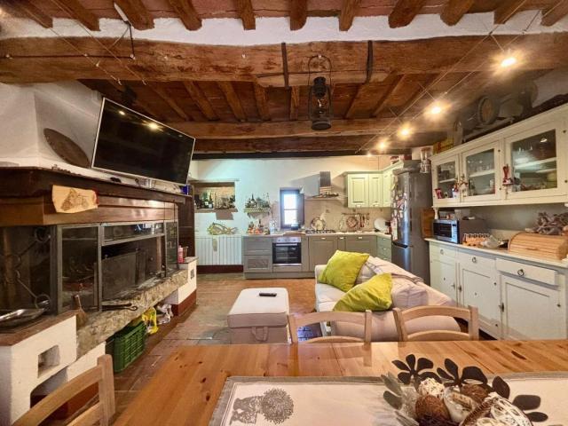Villa Indipendente in vendita a Montechiari, Legoli
