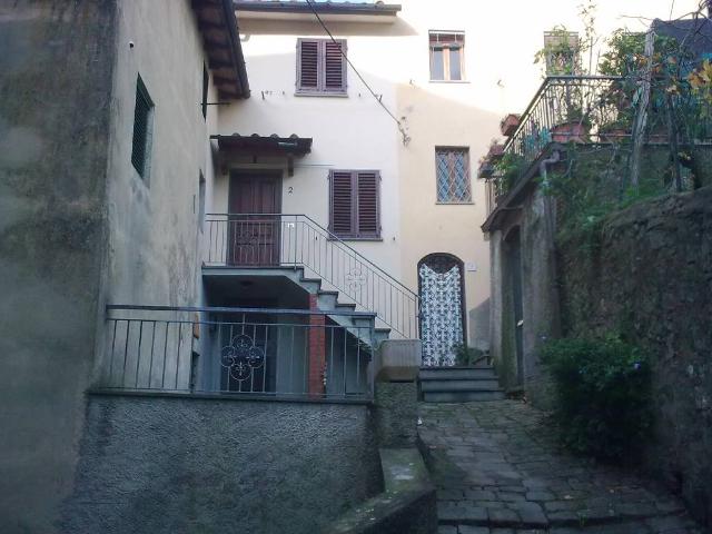 Villa Indipendente in vendita a Uzzano E Castello, Toscana