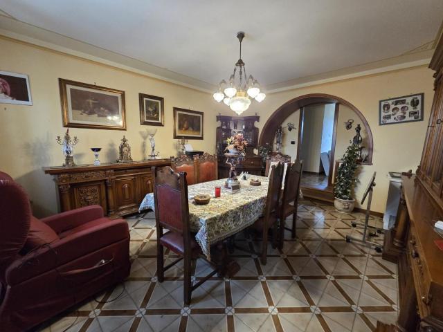 Villa Indipendente in vendita a Uzzano E Castello, Pistoia