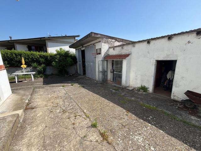 Villa Indipendente in vendita a San Romano, Montopoli In Val D'arno