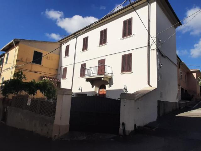 Villa Indipendente in vendita a Santa Luce, Toscana