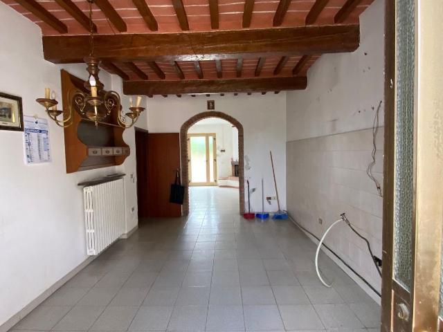 Villa Indipendente in vendita a Sottili, Santa Maria A Monte