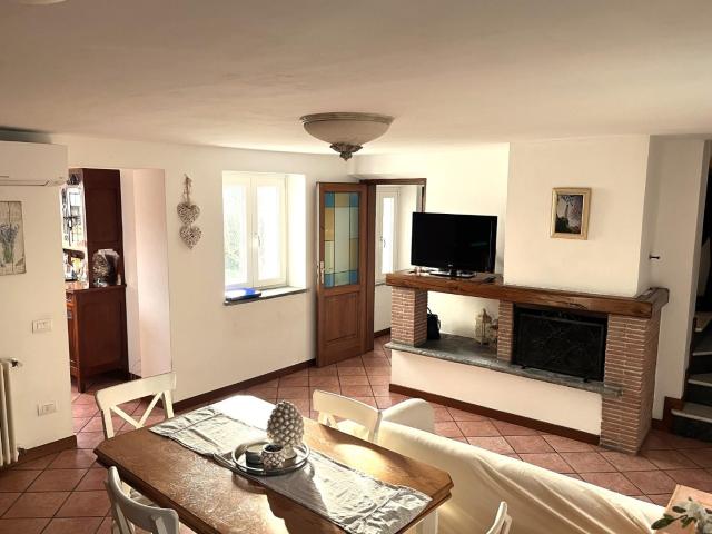 Villa Indipendente in vendita a Ripa, Seravezza