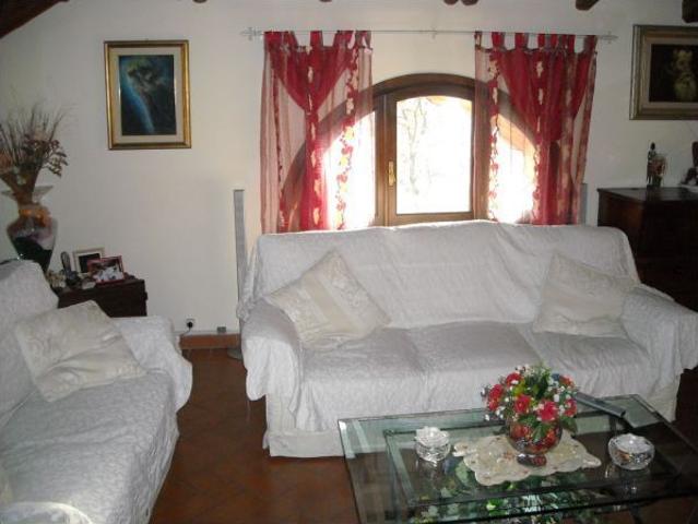 Villa Indipendente in vendita a Grotta Parlanti, Monsummano Terme