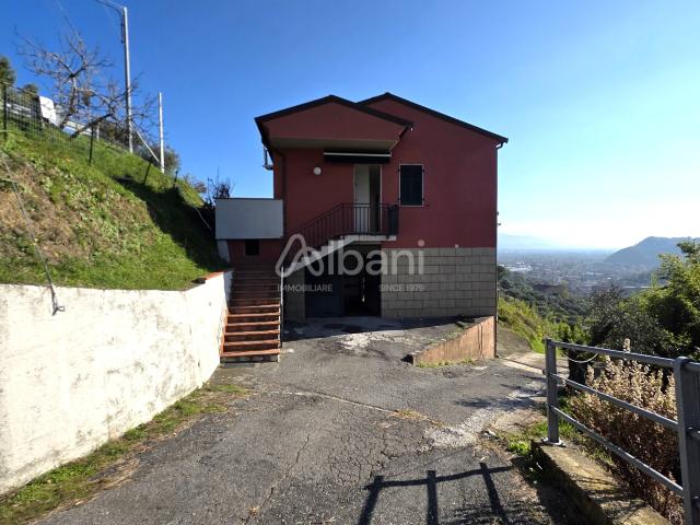Villa Indipendente in vendita a Baccano, Arcola