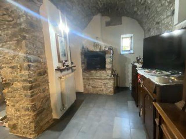 Villa Indipendente in vendita a Arcola, Liguria