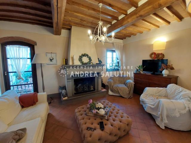 Villa Indipendente in vendita a Cascine di Buti, Buti