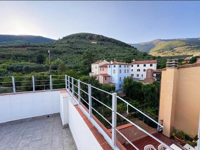 Villa Indipendente in vendita a Castelmaggiore, Calci