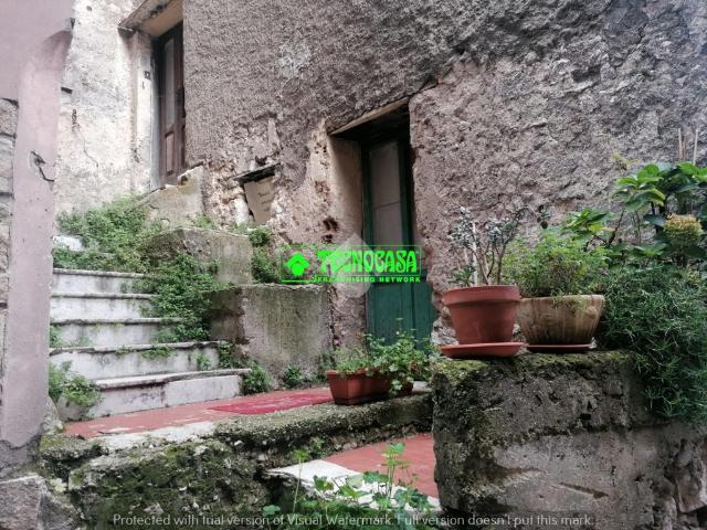 Villa Indipendente in vendita a Mercogliano, Campania