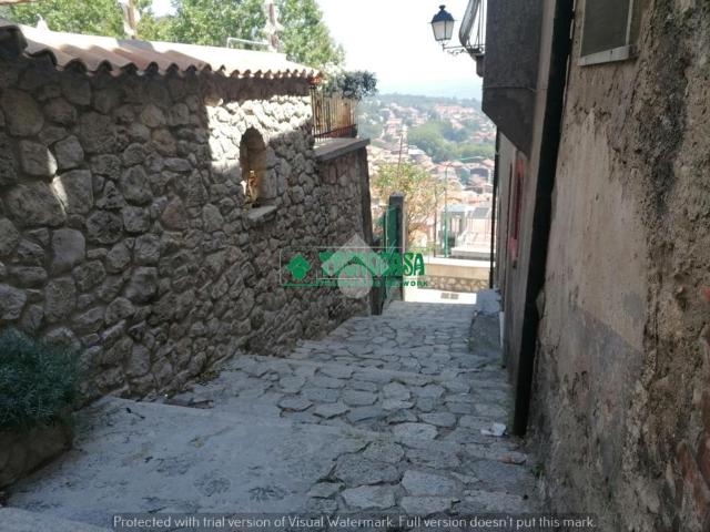 Villa Indipendente in vendita a Mercogliano, Campania
