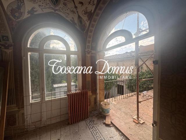 Villa Indipendente in vendita a Siena, Toscana