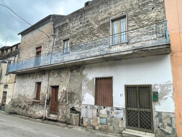 Villa Indipendente in vendita a Bellona, Campania