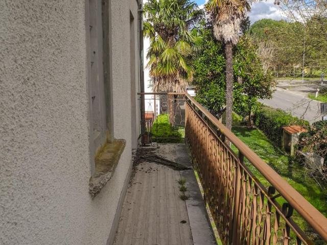 Villa Indipendente in vendita a Civitella in Val di Chiana, Spoiano