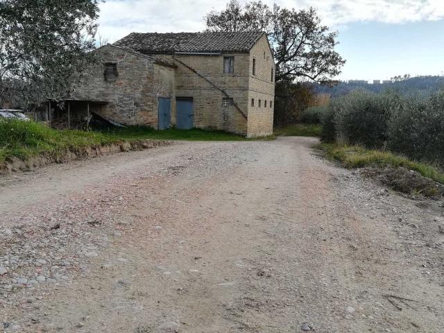 Villa Indipendente in vendita a Marche, Fermo