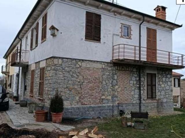 Villa Indipendente in vendita a Piemonte, Alessandria