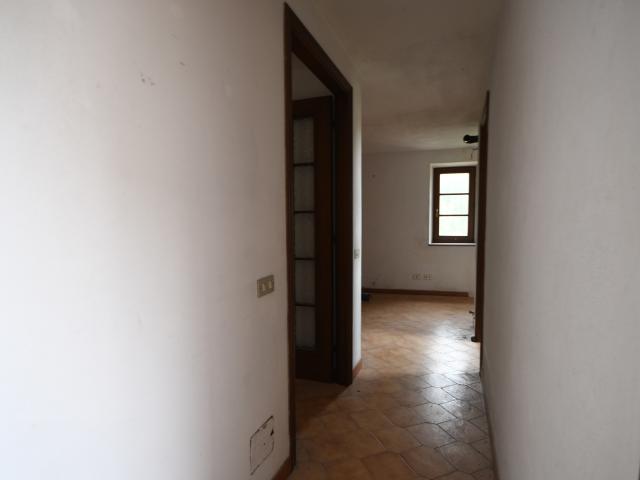 Villa Indipendente in vendita a L'Annunziata, Luni