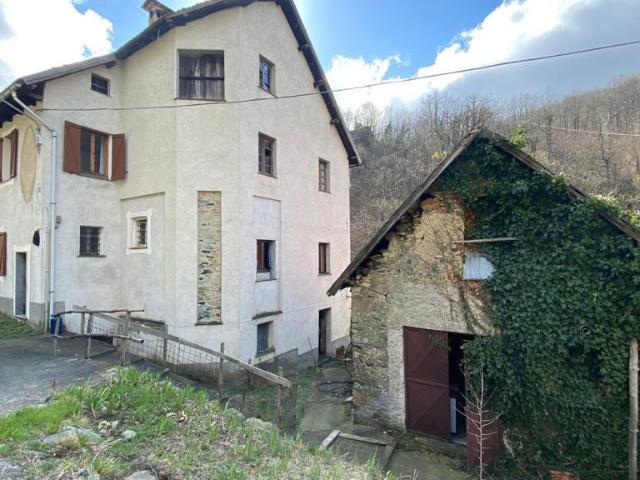 Villa Indipendente in vendita a Tiglieto, Liguria
