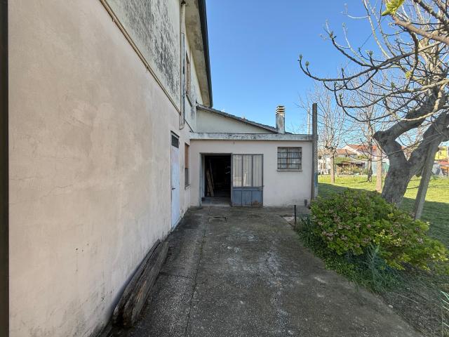 Villa Indipendente in vendita a Ceregnano, Veneto