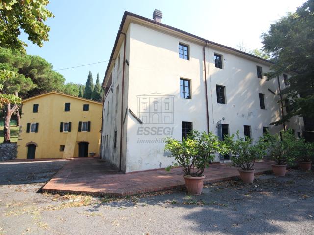 Villa Indipendente in vendita a Tofori, Capannori